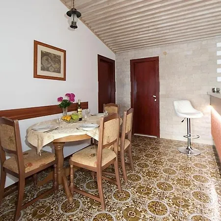 16 Appartement