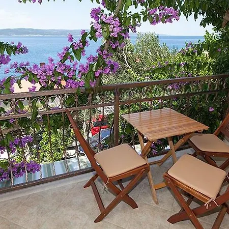 Appartement 16 Brela