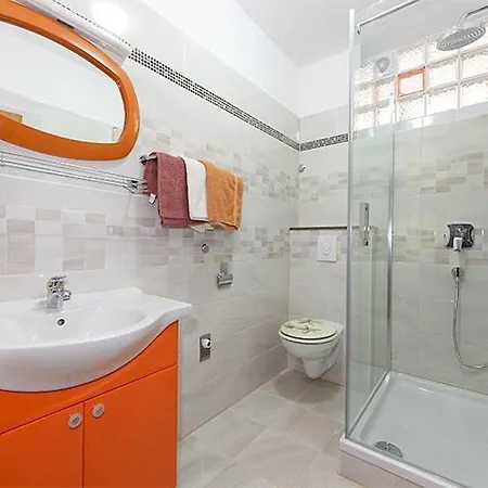 16 Appartement Brela