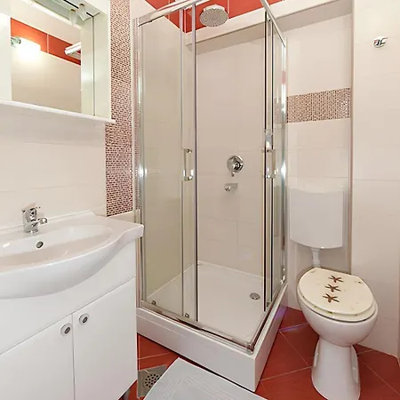 16 Appartement Brela